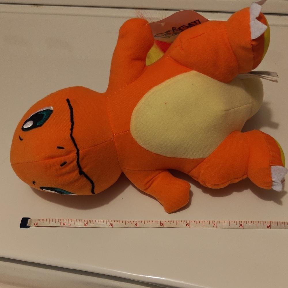 Pokemon Plush Set - Green Bulbasaur and Orange Charmander - Picture 6 of 6